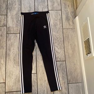Adidas 3 stripe leggings small